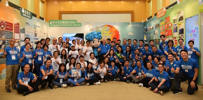 Unsung heroes of the Open Day &ndash; Observatory colleagues and Friends of the Observatory volunteers.