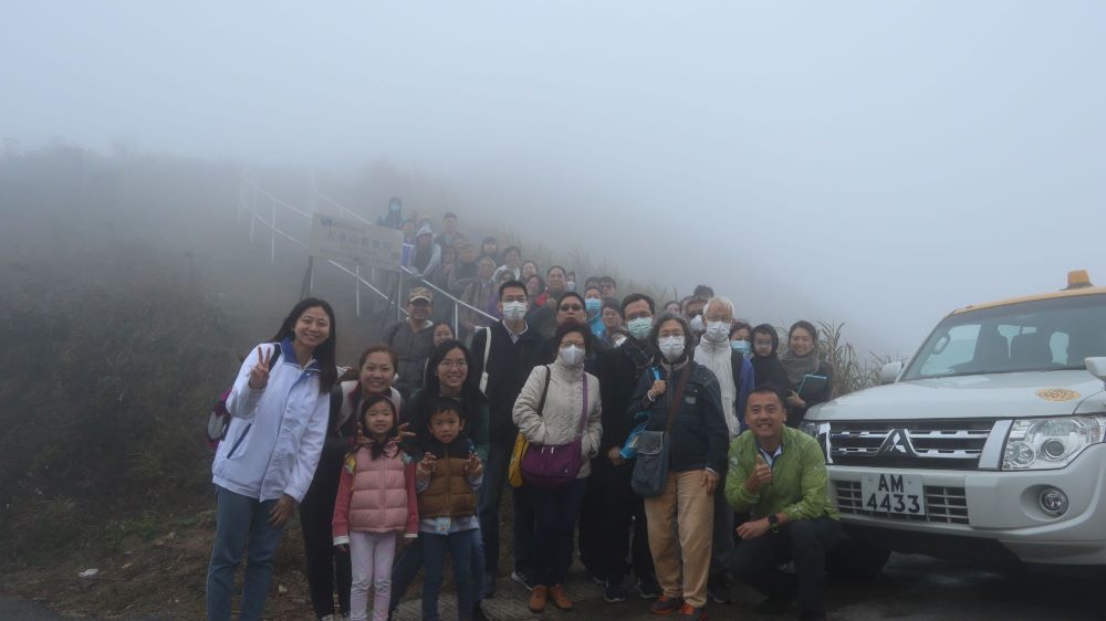Friends of the Observatory visited the Tate’s Cairn Weather Radar Station (3 February 2024)