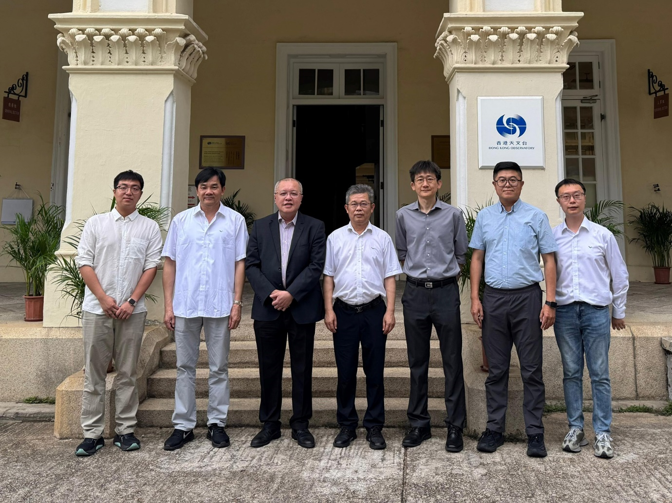 中國商飛公司代表團到訪香港天文台